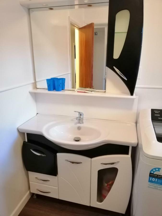 Homestay Double Room, Near The City Center 크라이스트처치 외부 사진
